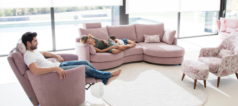 Pink Arika Sofa to sleep and relax with big space from Fama Spain